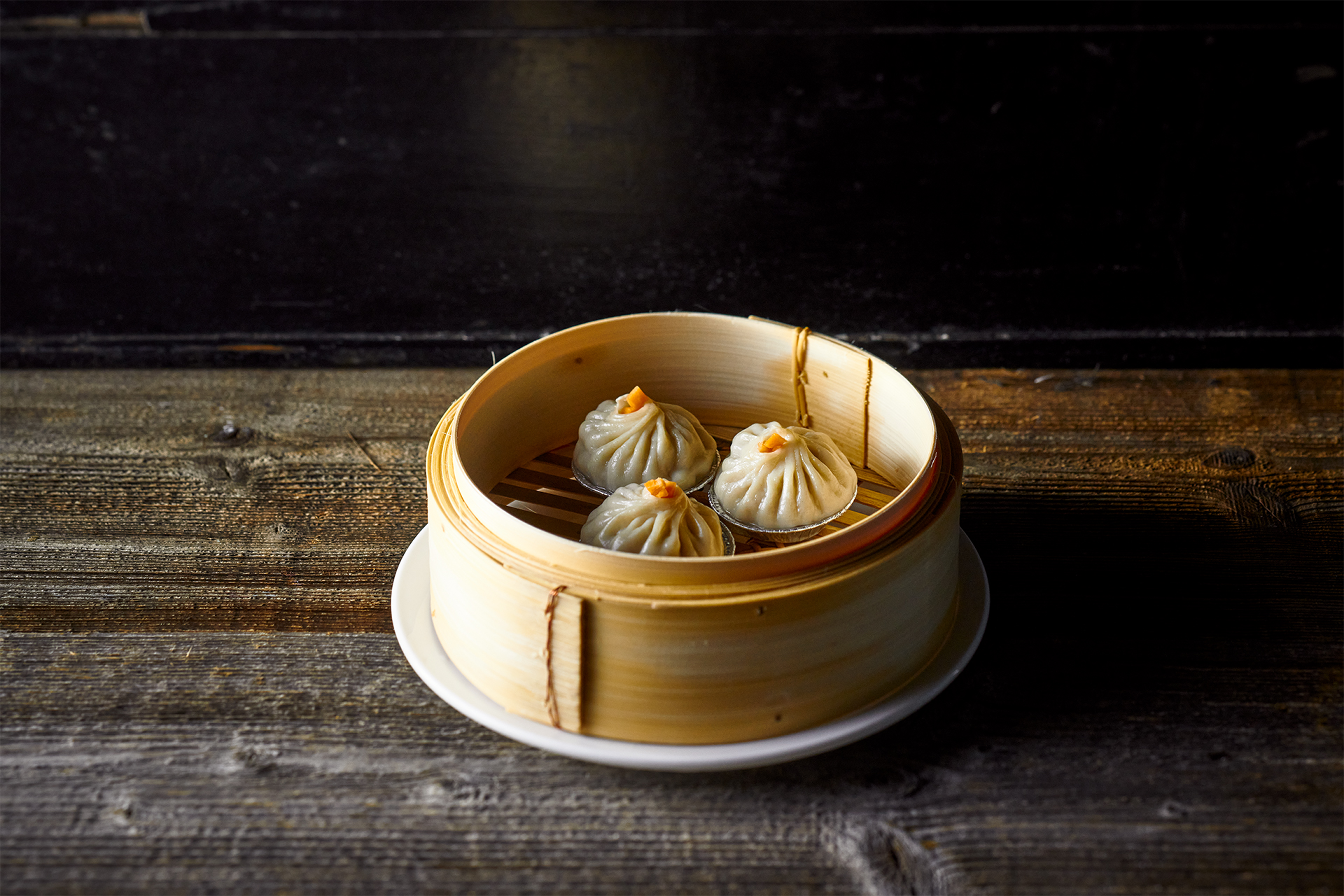 Xiao long bao ( soup duplings)