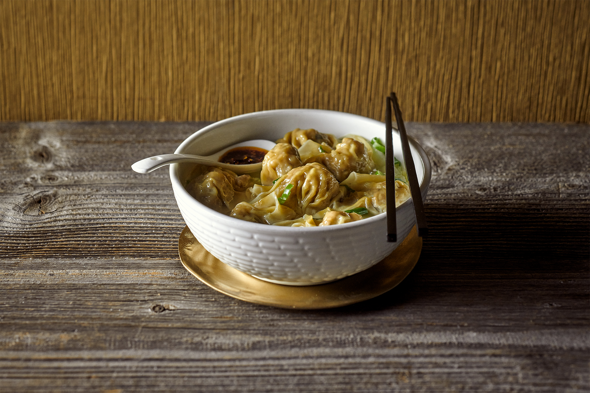 Won ton noodle soup