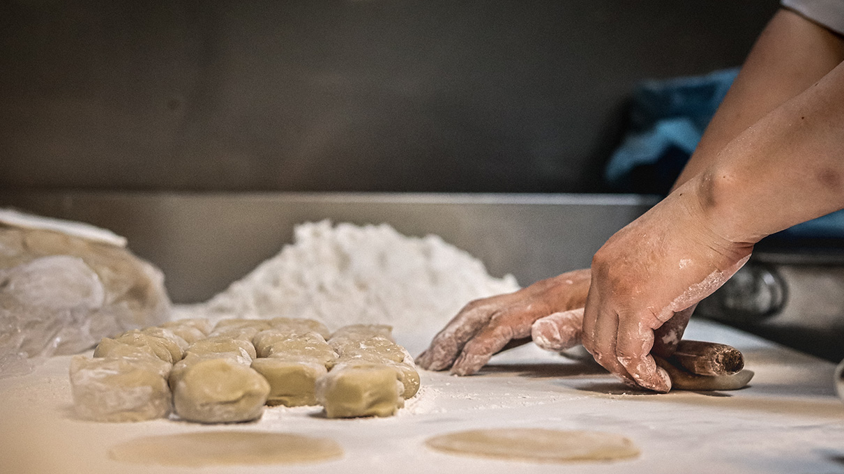 Restaurant Hoi Tin From pastries to Moon Cakes